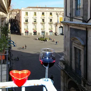 Sicily Wonderful Piazza Universita’ , Catania Italia